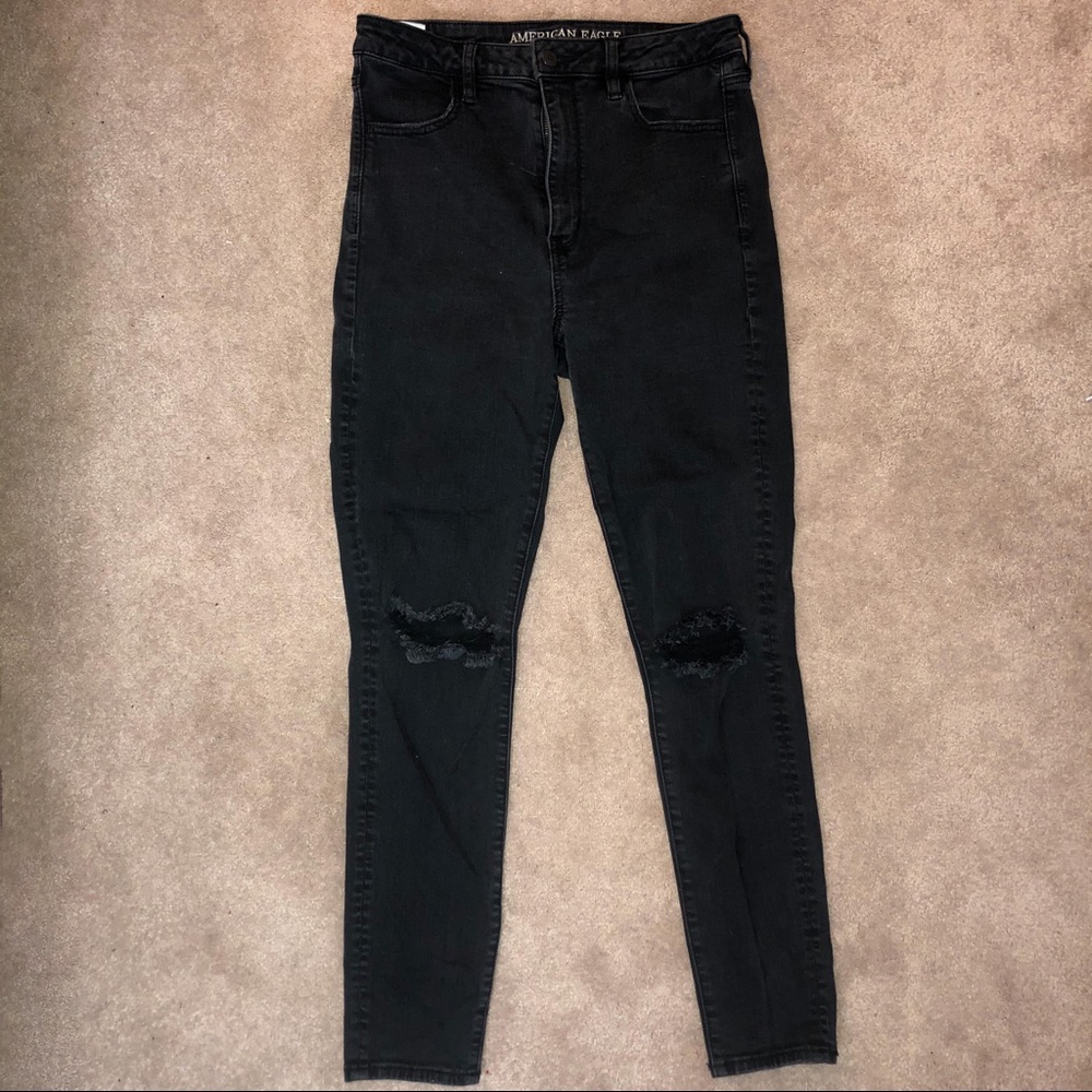 black ripped american eagle skinny jean